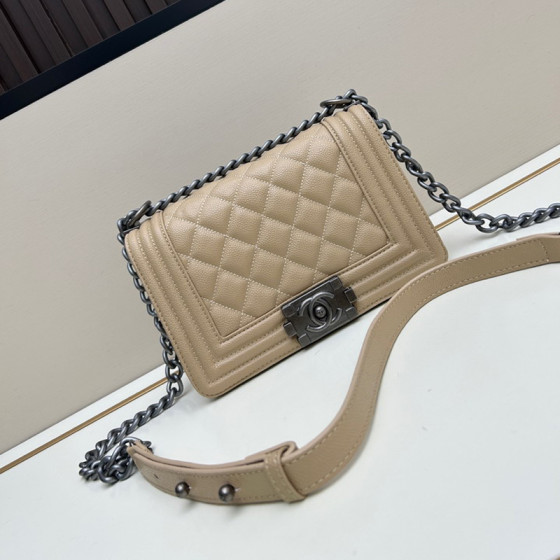 Chanel Leboy 9901 22x8x15cm jj